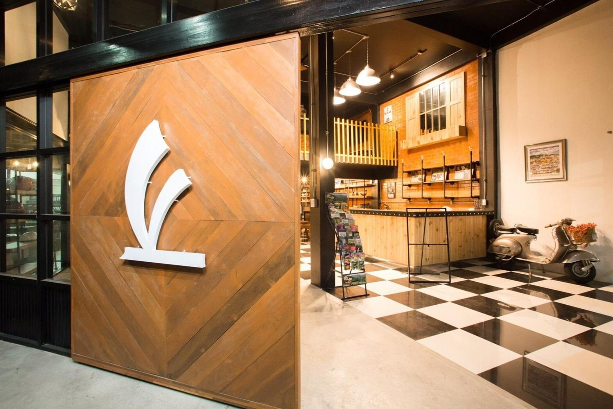 Vestique Hostel Chiang Mai Eksteriør bilde